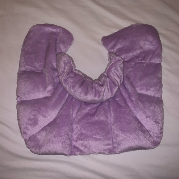 Accessories - 🔥DEAL🔥 AROMATHERAPY neck wrap!